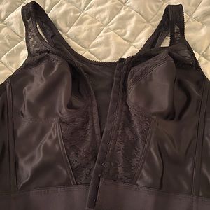 Corset style Bra 40 B   EUC. Vintage!